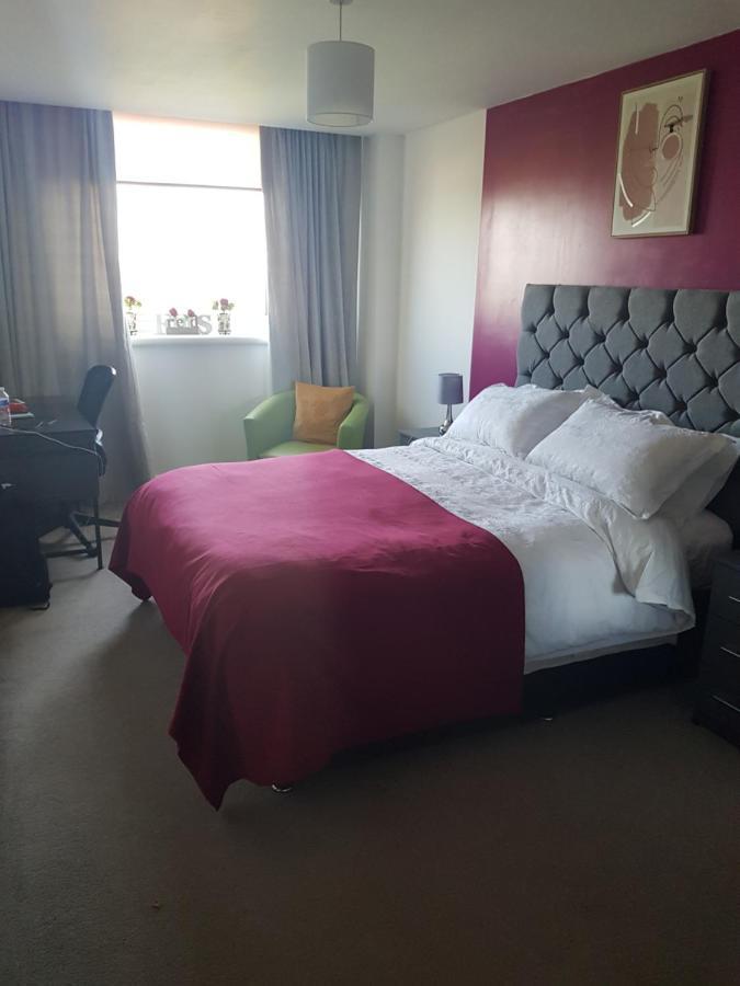 Spacious 1 Bed Relocation Apartment Free Parking, Brierley Hill Kültér fotó