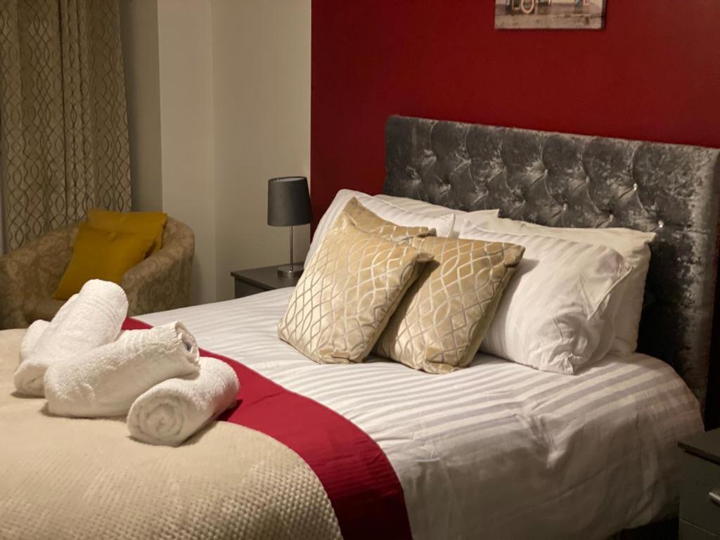 Spacious 1 Bed Relocation Apartment Free Parking, Brierley Hill Kültér fotó